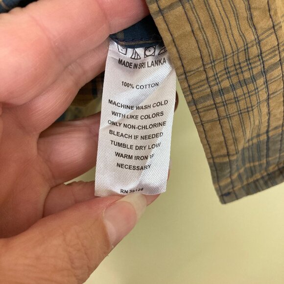 Filson Shirt Mens Small Navy Blue Tan Plaid Long Sleeve Gorpcore - Picture 8 of 8